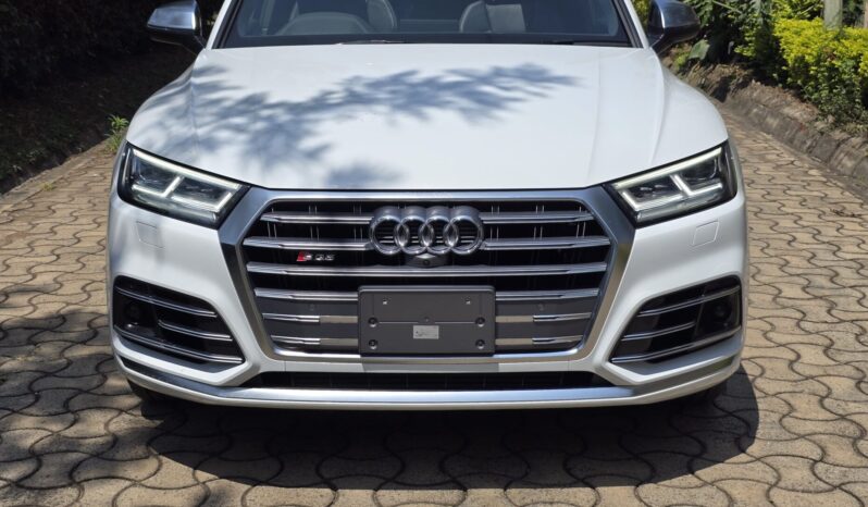 
								Audi SQ5 full									