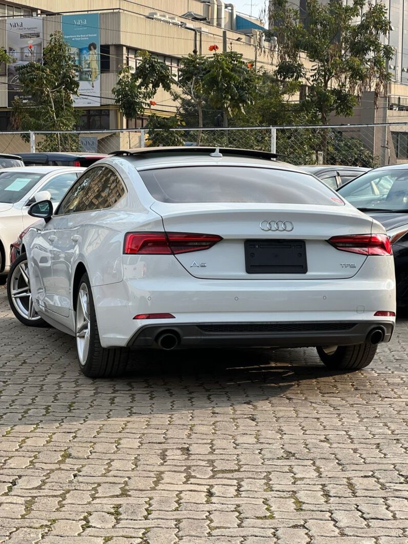 
								Audi A5 full									