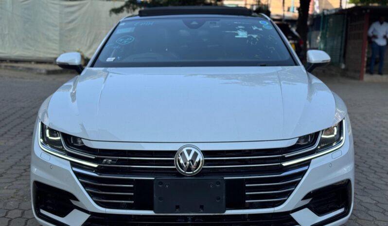 
								Voxwagen Arteon full									