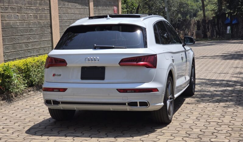 
								Audi SQ5 full									