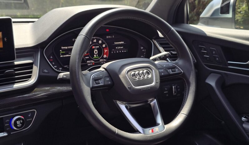 
								Audi SQ5 full									
