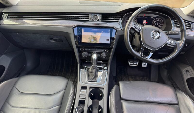 
								Voxwagen Arteon full									