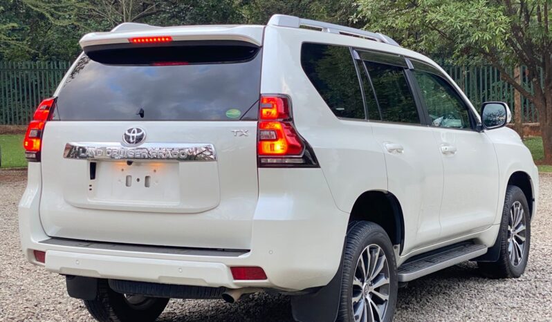 
								Toyota Land Cruiser Prado TX full									