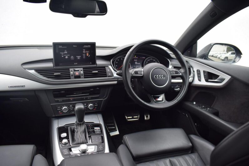 
								Audi A7 full									