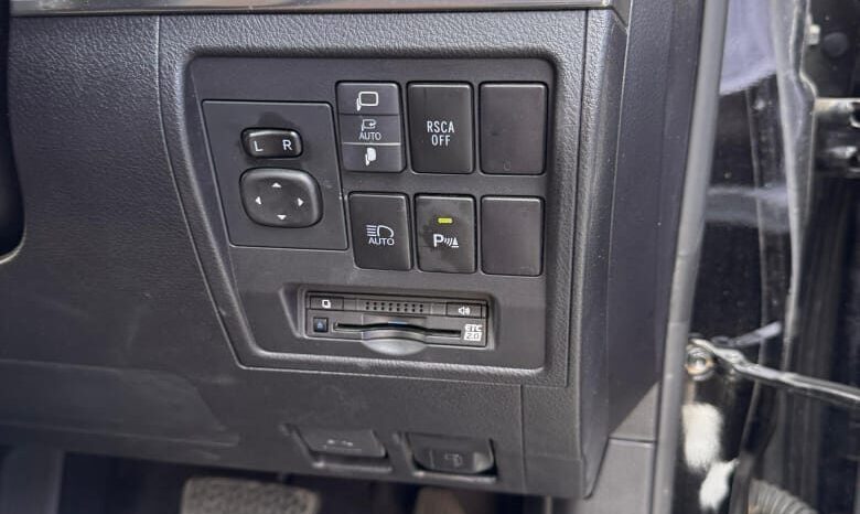 
								Land Cruiser 200 ZX full									