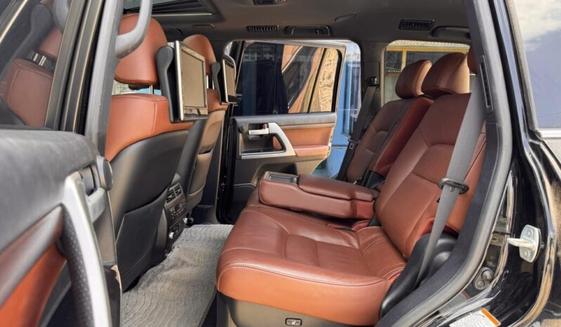 
								Land Cruiser 200 ZX full									