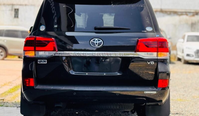 
								Land Cruiser 200 ZX full									