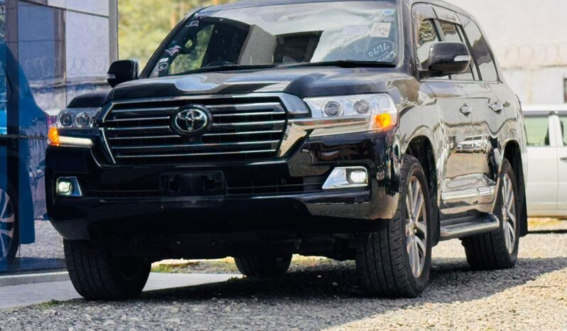 
								Land Cruiser 200 ZX full									