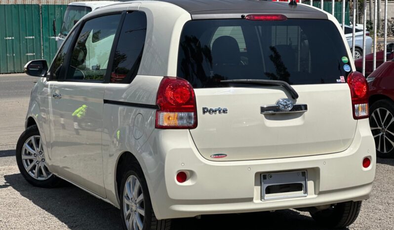 
								Toyota Porte full									