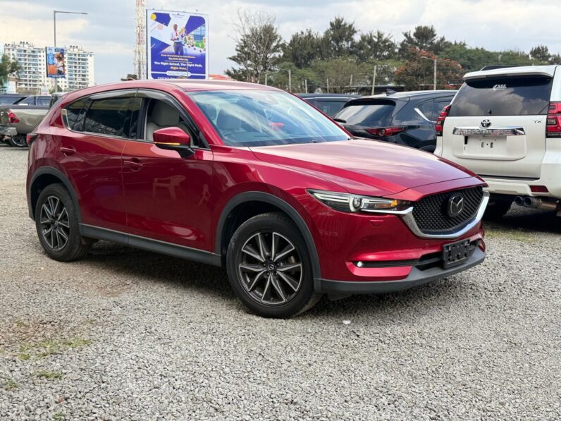 
								Mazda CX-5 full									