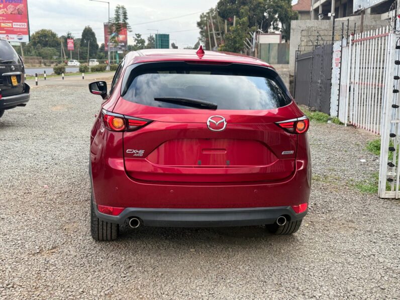 
								Mazda CX-5 full									