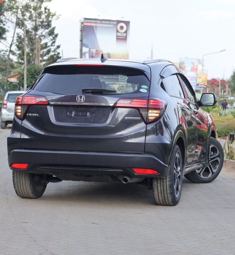 
								Honda Vezel full									