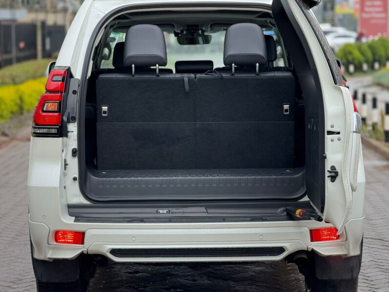 
								Toyota Prado TX full									