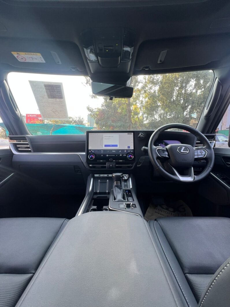 
								Lexus GX550 full									