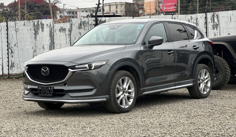 
								Mazda CX-5 full									