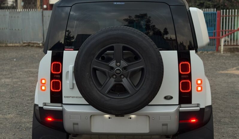 
								Land Rover Defender 110 full									