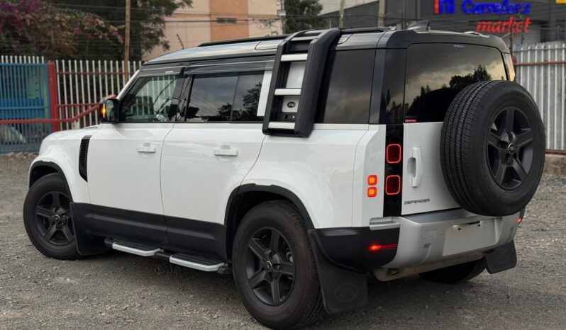 
								Land Rover Defender 110 full									