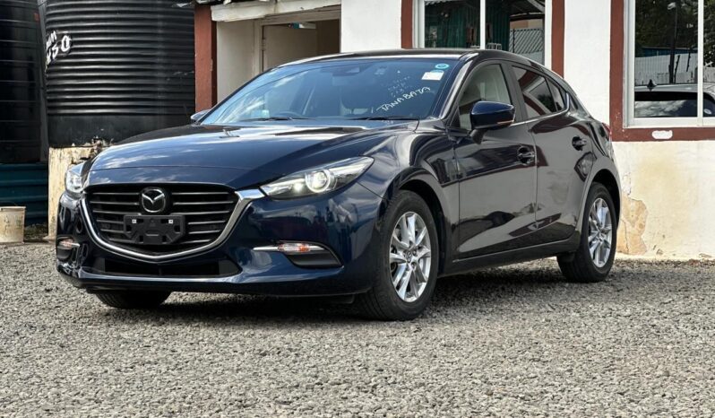 
								Mazda Axela full									