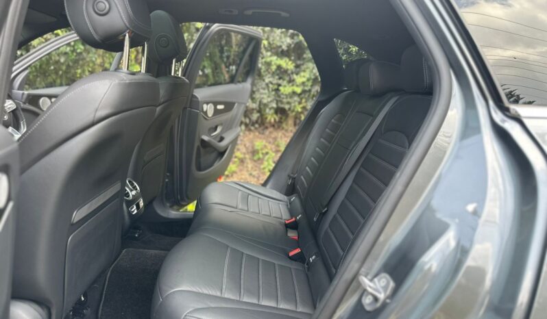 
								Mercedes Benz GLC 300 full									