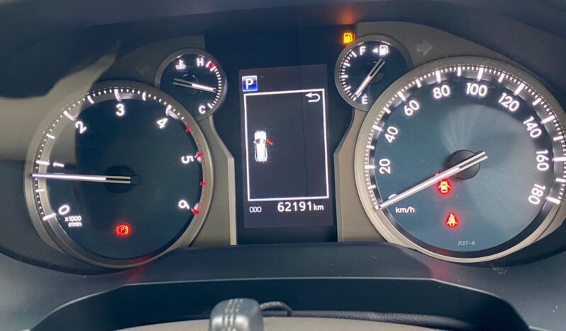 
								Toyota Land Cruiser Prado TX full									