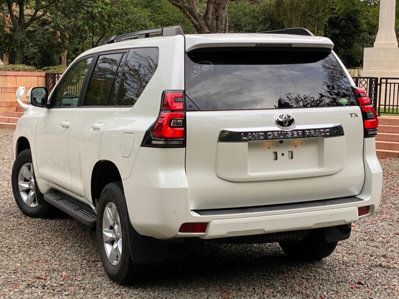 
								Toyota Land Cruiser Prado TX full									