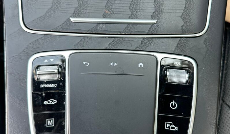 
								Mercedes Benz GLC 300 full									