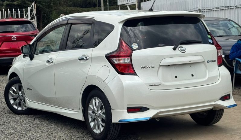 
								Nissan Note Epower full									