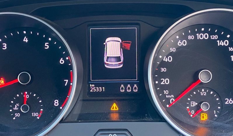 
								Volkswagen Tiguan full									