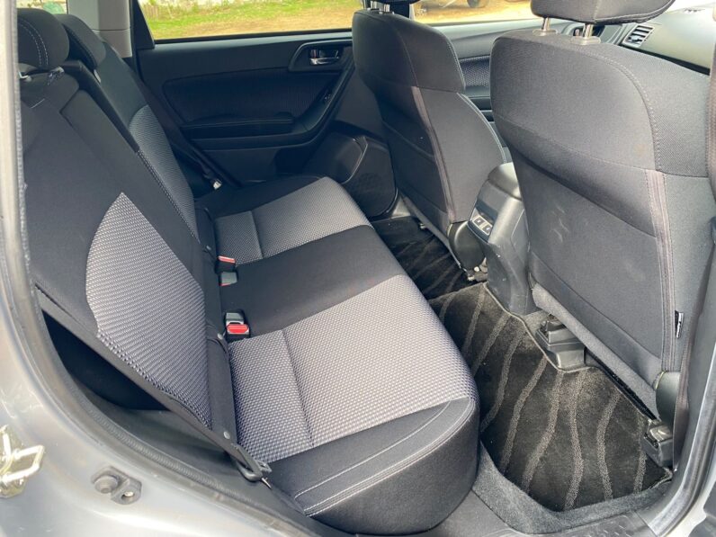 
								Subaru Forester X-break full									