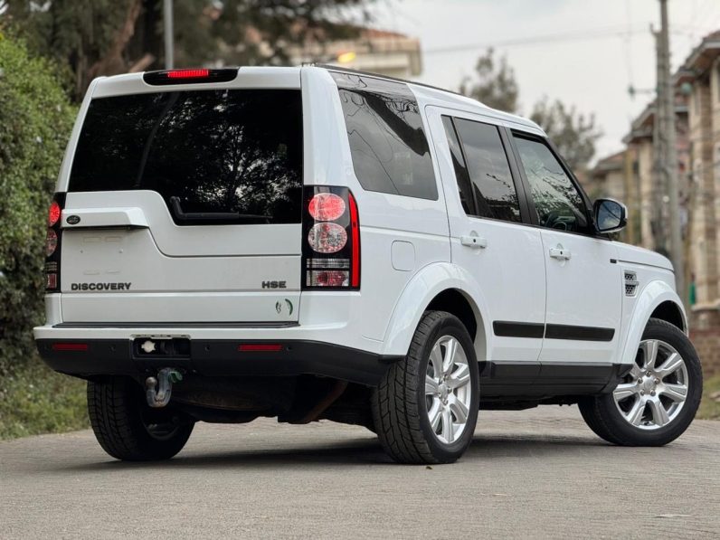 
								Land Rover Discovery full									