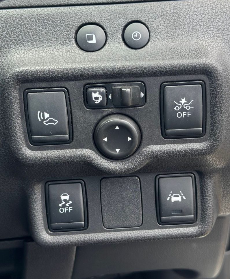 
								Nissan Note Epower full									