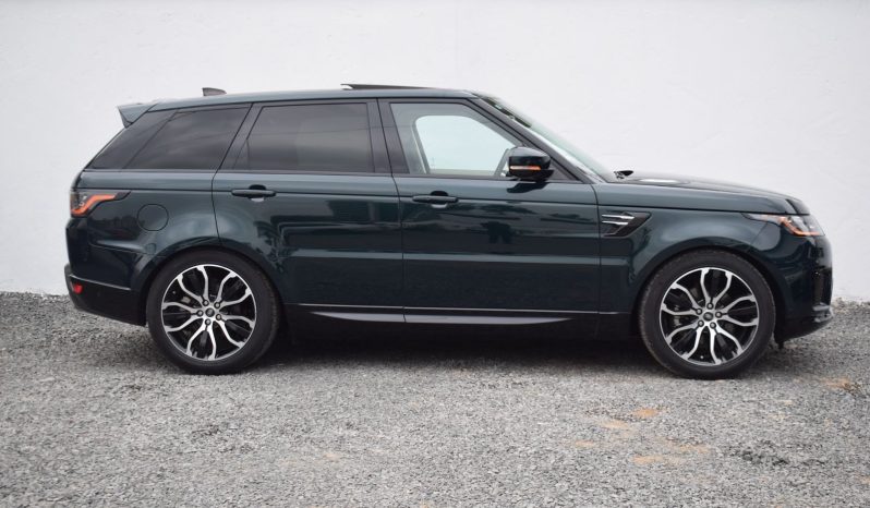 
								Range Rover full									