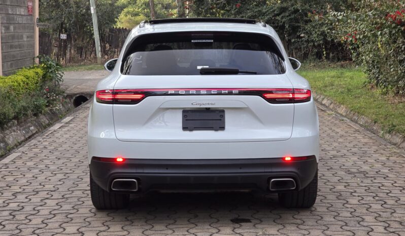 
								Porsche Cayenne full									