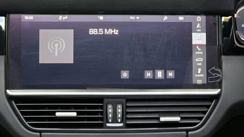 
								Porsche Cayenne full									