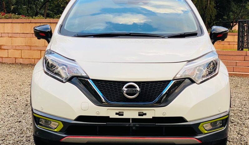 
								Nissan Note full									