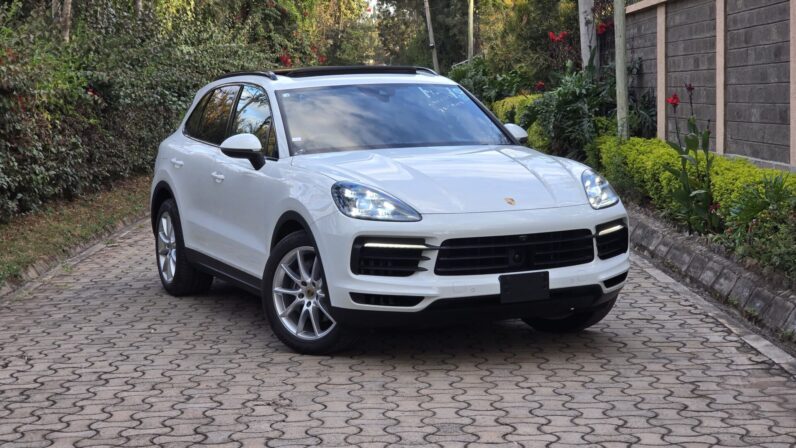 
								Porsche Cayenne full									