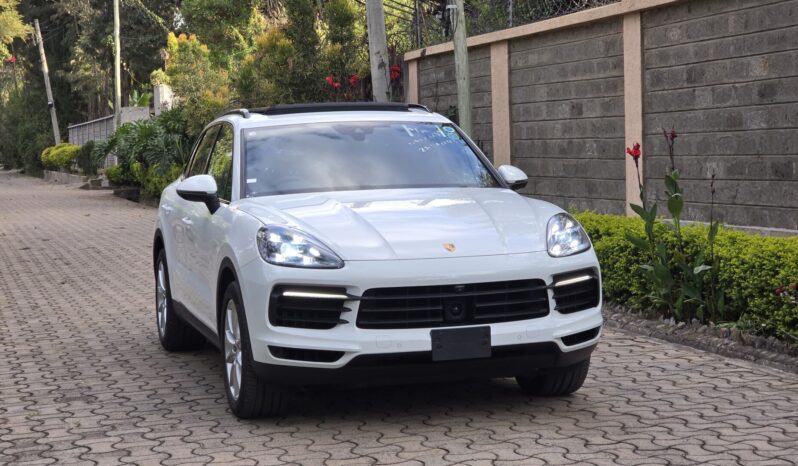 
								Porsche Cayenne full									