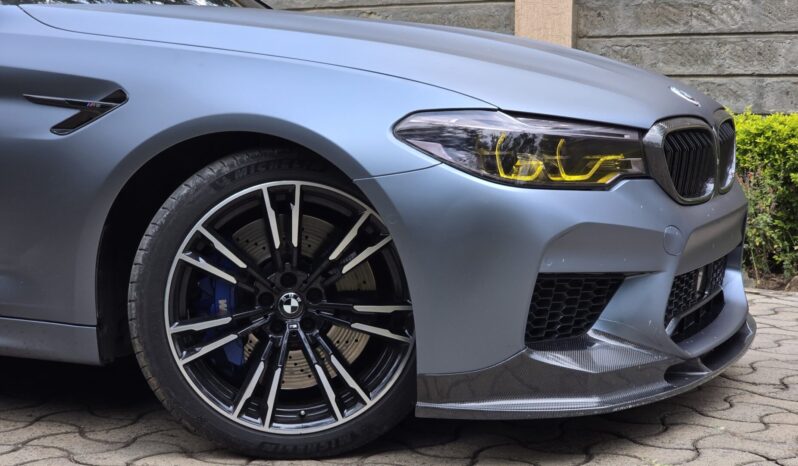 
								BMW M5 full									