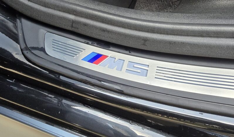 
								BMW M5 full									