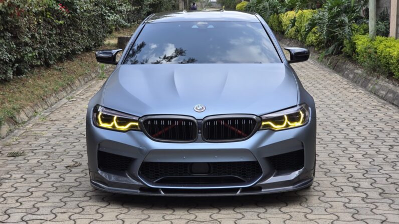 
								BMW M5 full									