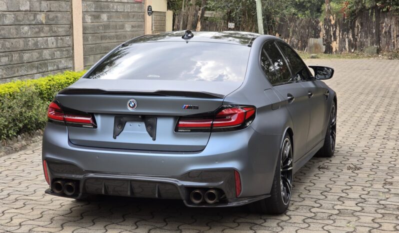 
								BMW M5 full									