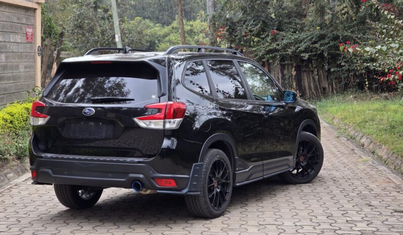 
								Subaru Forester full									