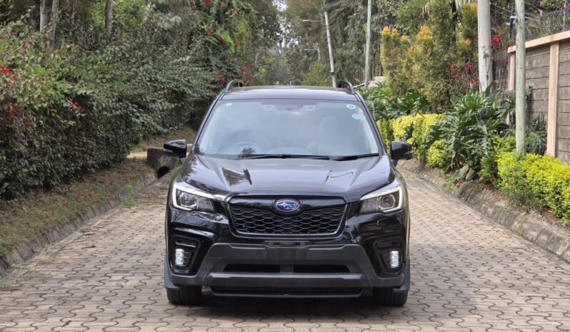 
								Subaru Forester full									