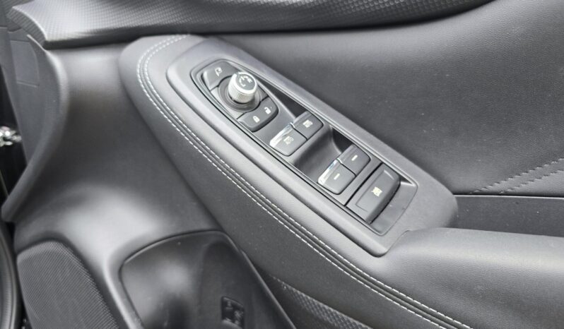 
								Subaru Forester full									