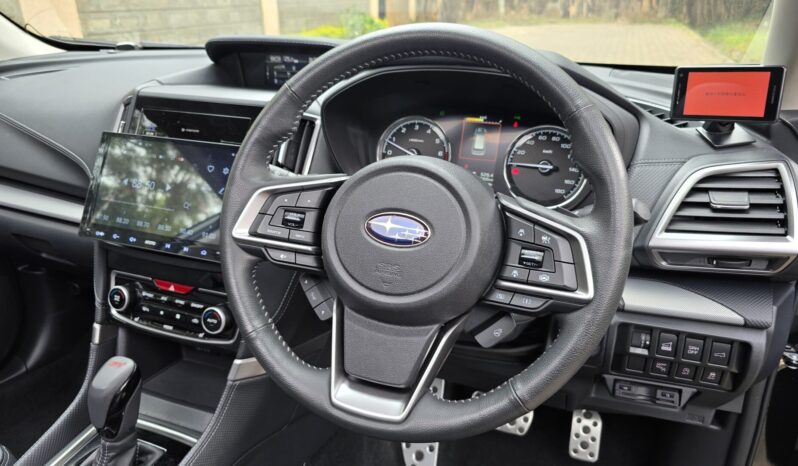 
								Subaru Forester full									