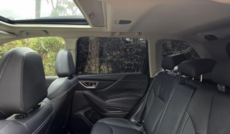 
								Subaru Forester full									