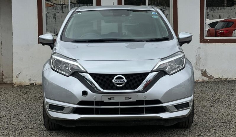 
								Nissan Note full									