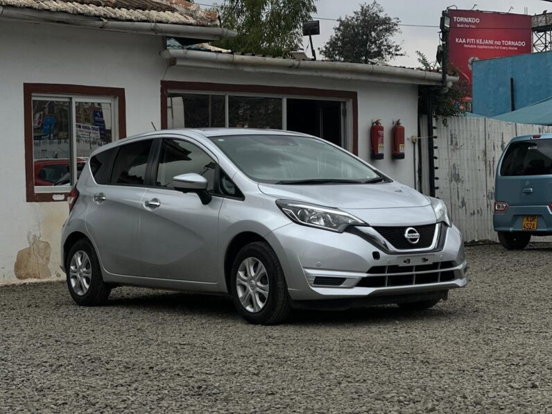 
								Nissan Note full									