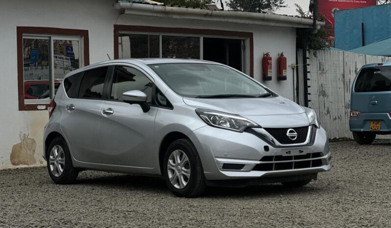 
								Nissan Note full									