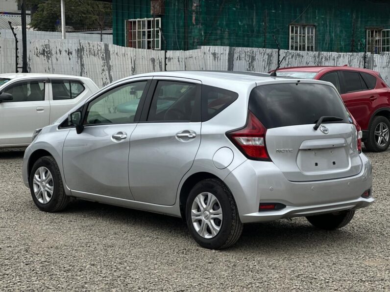 
								Nissan Note full									